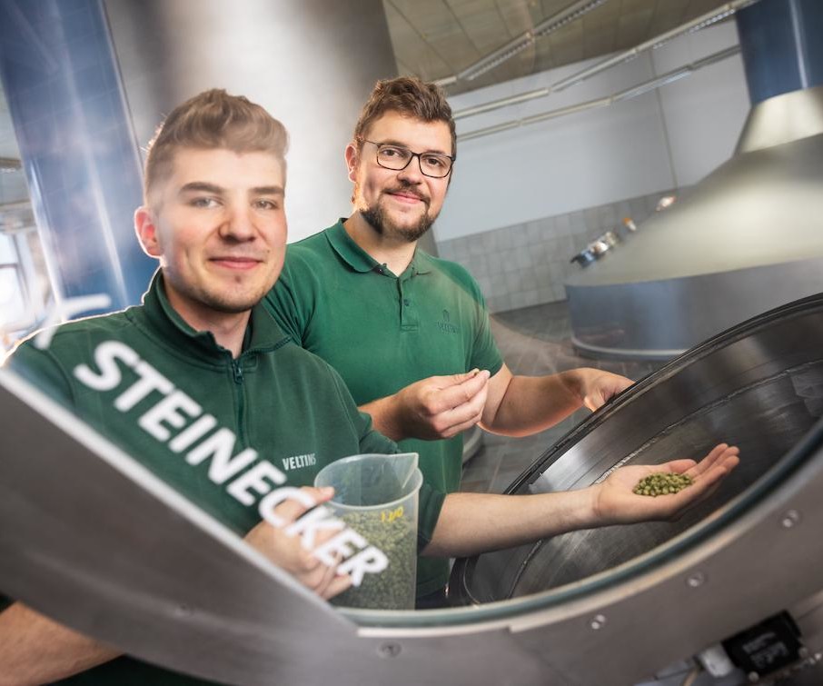 DB_Velt_220915_659_INET